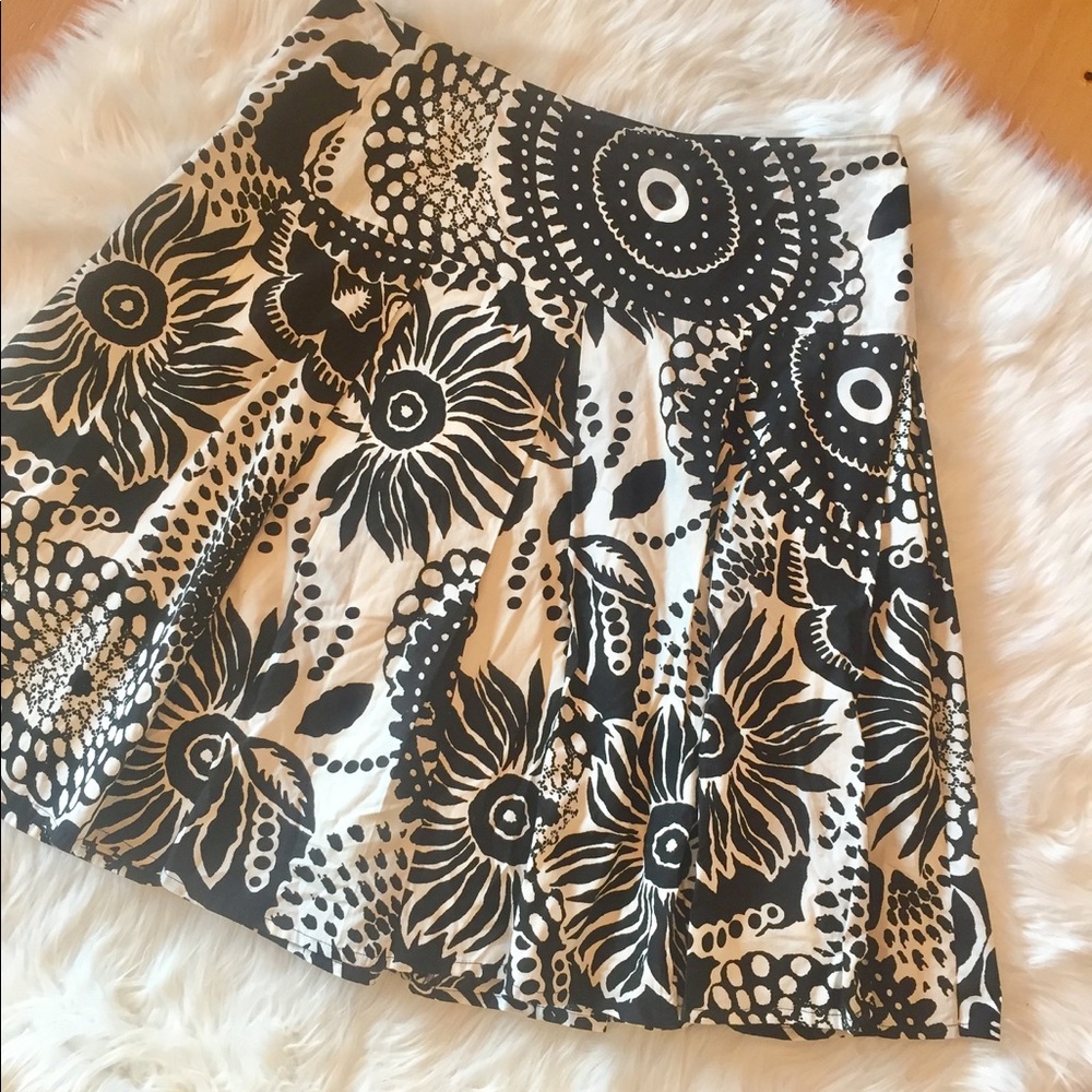 Karen Kane skirt